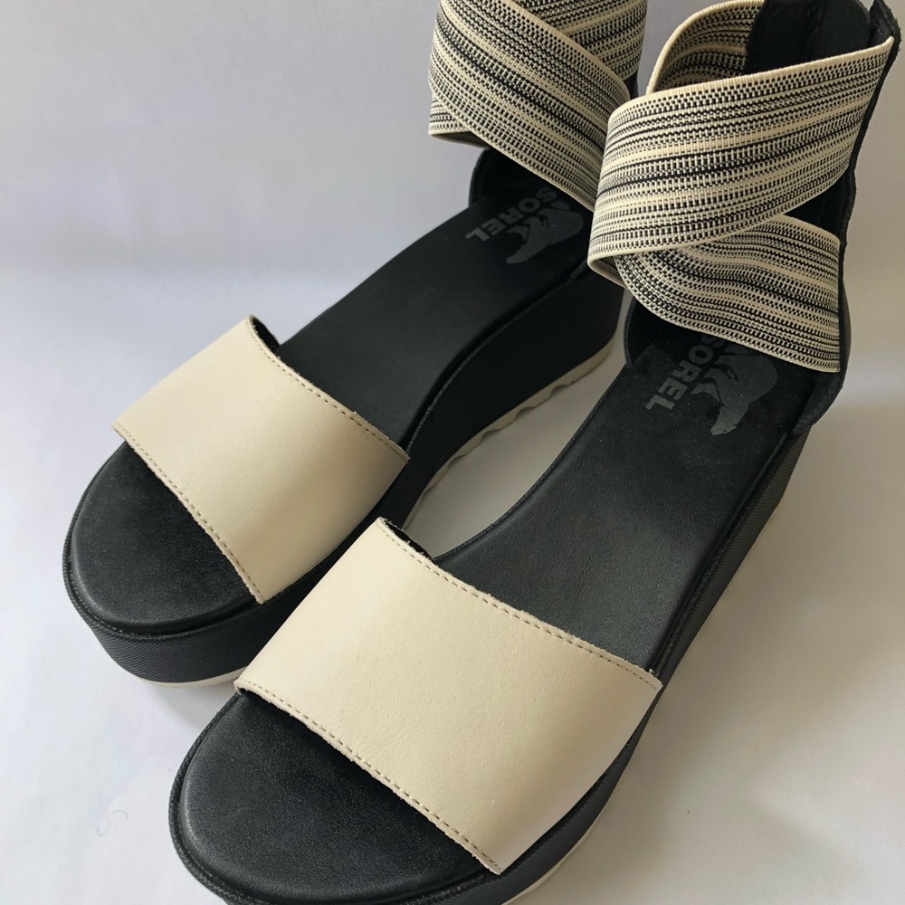 Sorel wedge sandals - black and ecru, elastic strap flatforms